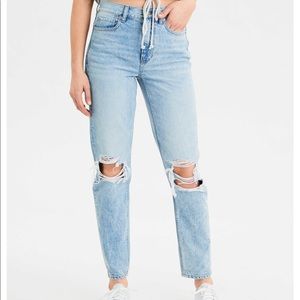American Eagle Mom Jeans
